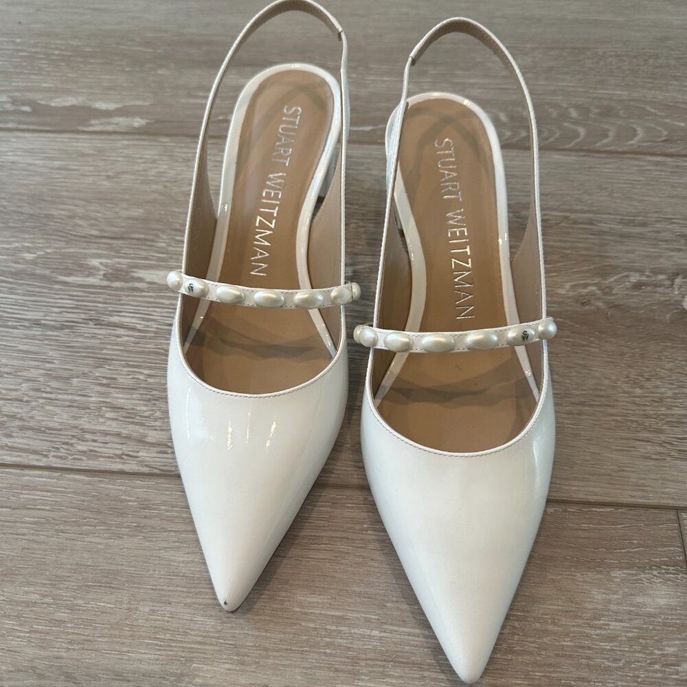Stuart Weitzman White Pointed Slingback Heels with Pearl-Trim Strap - Picture 3 of 15